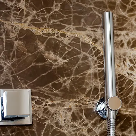 Wine Отель Капри